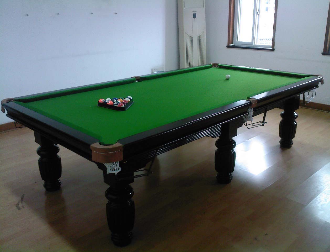 台球桌的基本构成要素有哪些